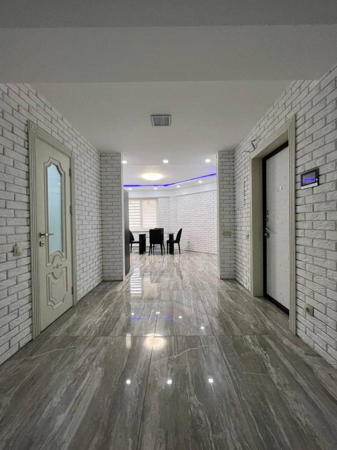 Luxrent Apartment Chisinau Bagian luar foto