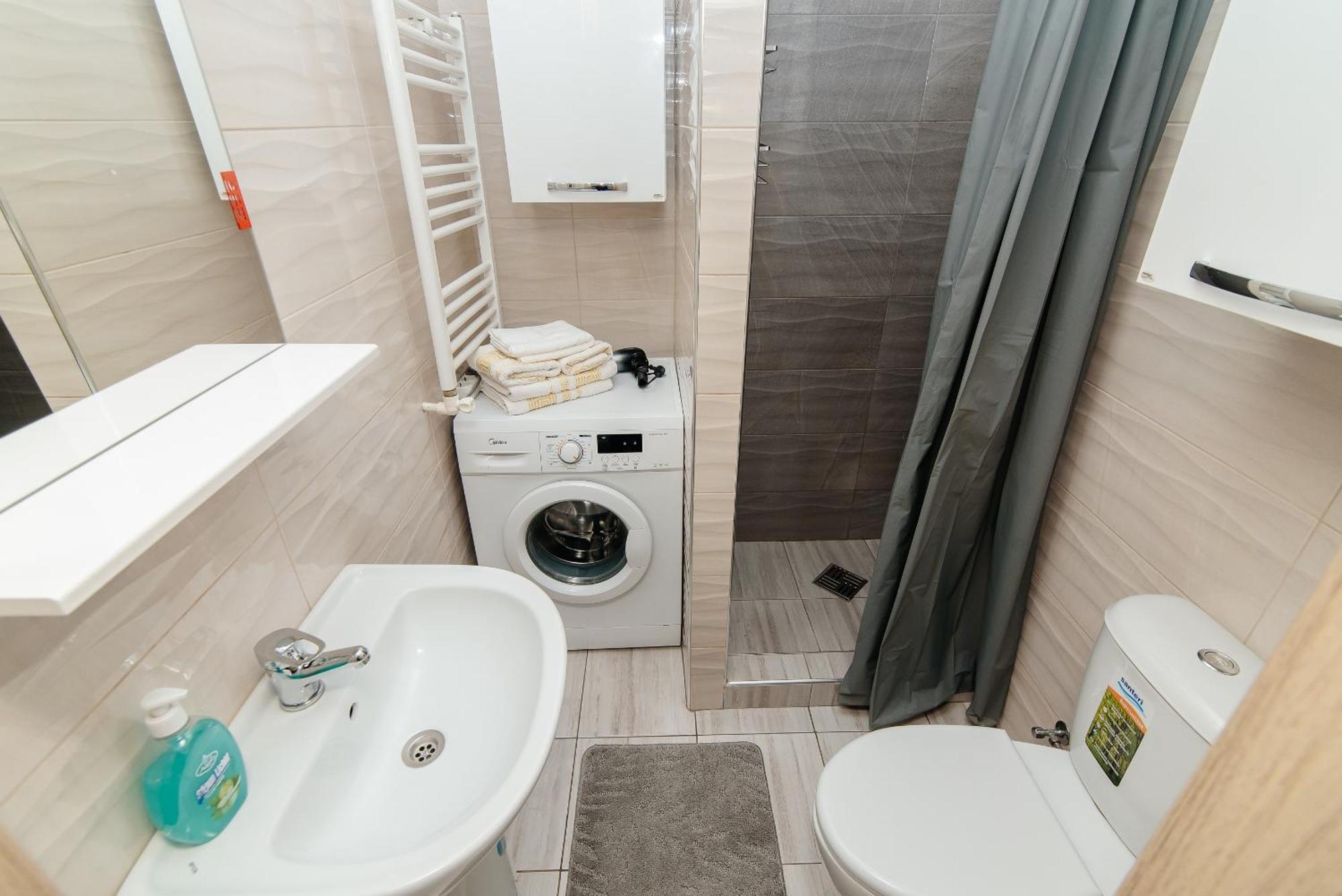 Luxrent Apartment Chisinau Bagian luar foto
